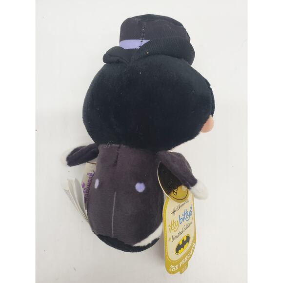 Hallmark Itty Bitty - Penguin - DC - Limited Edition - Picture 3 of 3